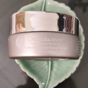 Purifying Gentle Face Scrub